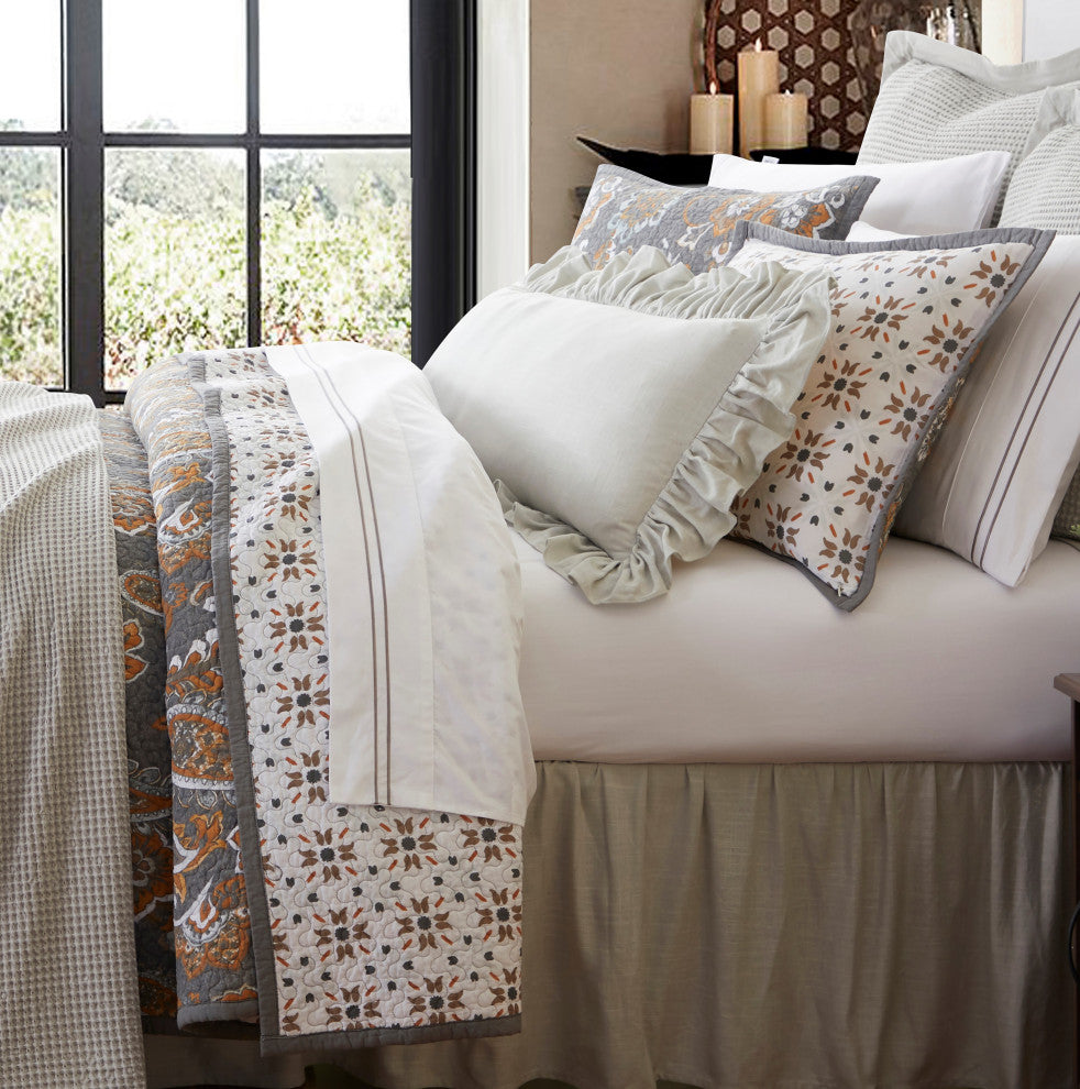 Abbie Western Paisley Reversible Quilt Set, Twin, Gray, 2 Piece