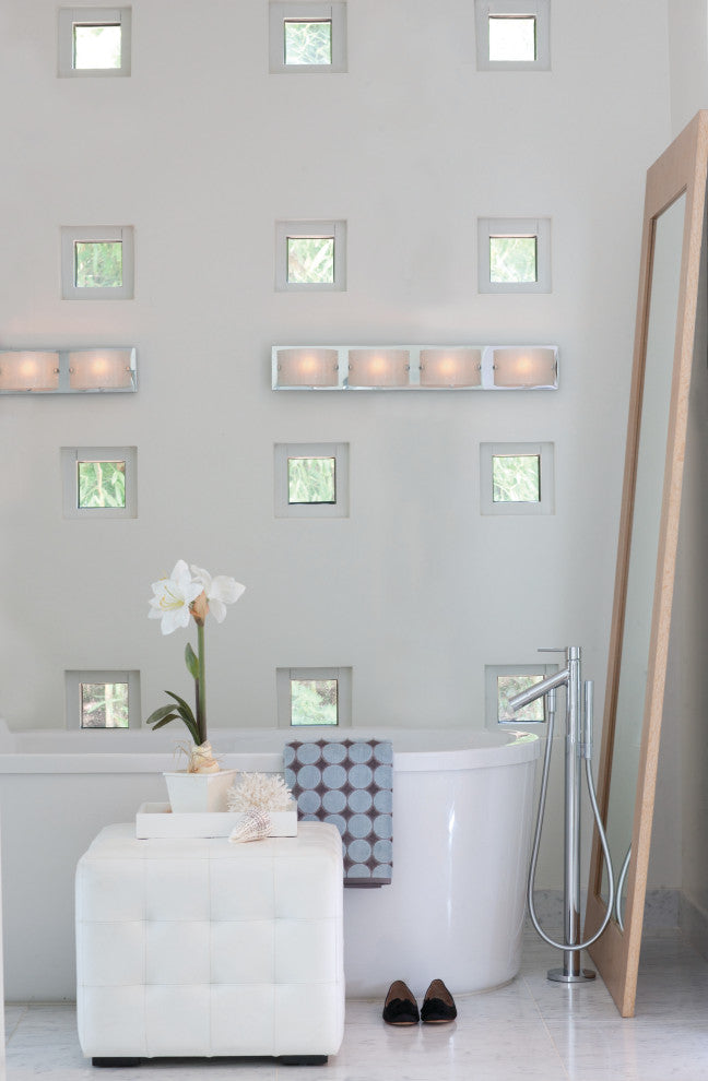 Hinkley Daphne Four Light Vanity, Chrome