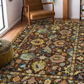 Jackson Traditional Brown Hand-Hooked Area Rug 5' x 7'6"