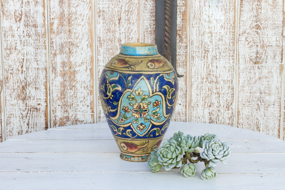 Beautiful Mughal Empire Painted Vase