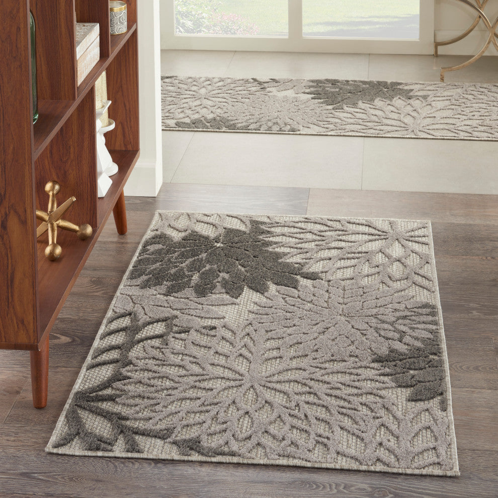 Nourison Aloha 3' x 5' Silver Grey Tropical Area Rug