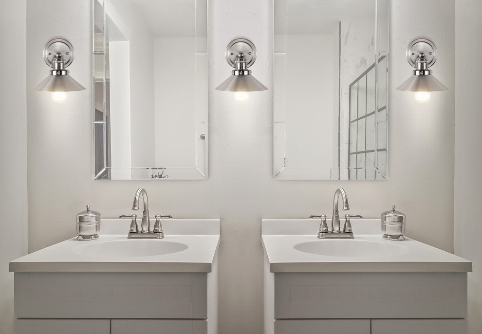 June Metal Shade Sconce, Nickel, 1-Light