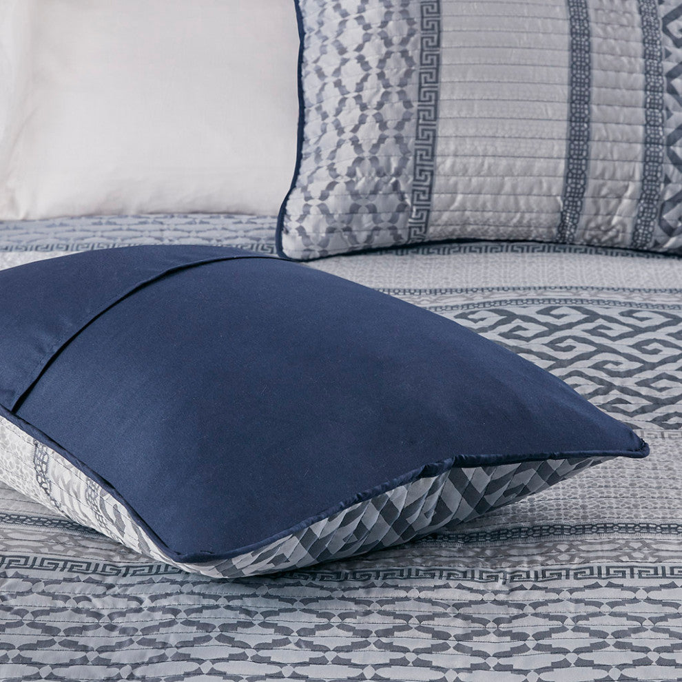 Madison Park Bennett 4 Piece Jacquard Quilt Set With Throw Pillow, Navy
