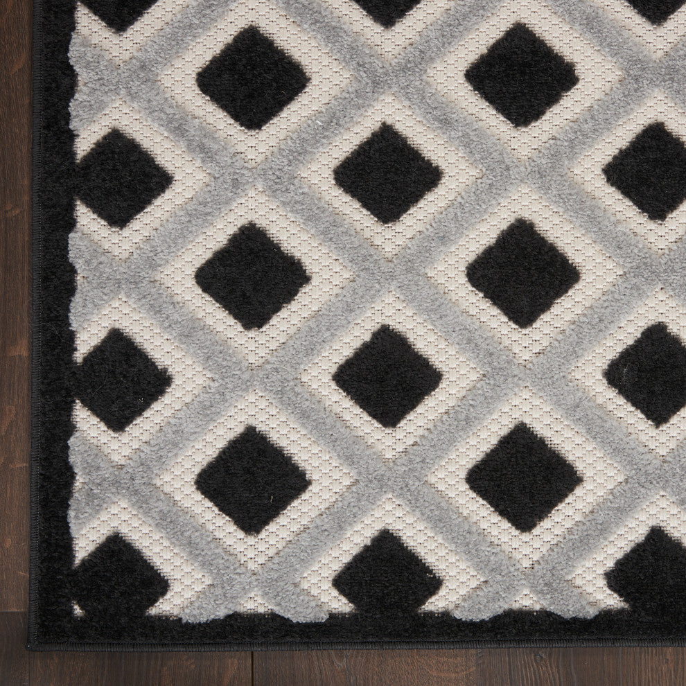 Nourison Aloha 6' x 9' Black White Modern Area Rug