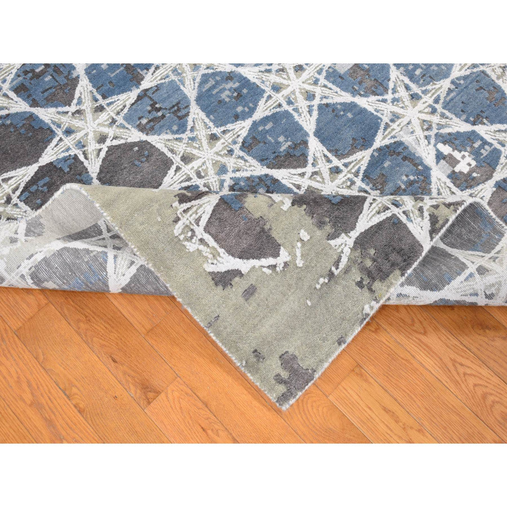Gray, THE HONEYCOMB Design, Hand Knotted Wool and Silk Rug, 10'x14'1"