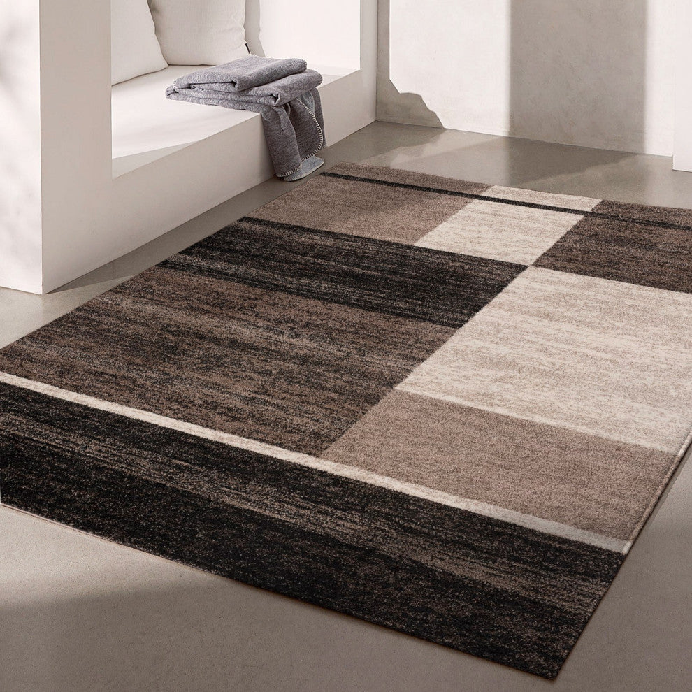 5"x8" Brown and Beige Abstract Blocks Area Rug