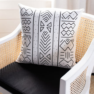 Safavieh Kerra Pillow Black/White 18" X 18"