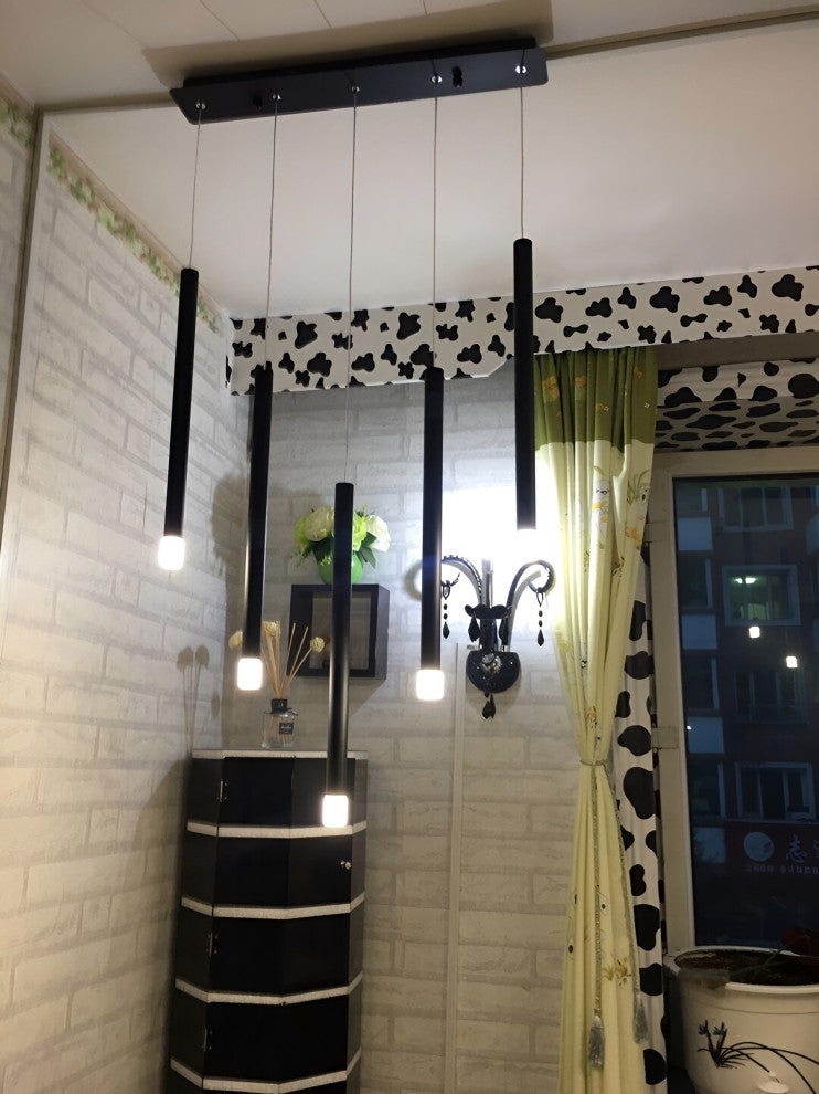 Burgdorf | Black Pendant Lamp in a Nordic Style for Kitchen, 5 Heads Black, Warm Light