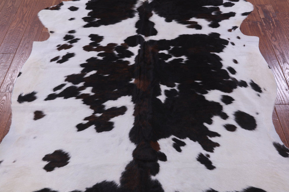 7' 2" X 6' 7" Natural Cowhide Rug C2366