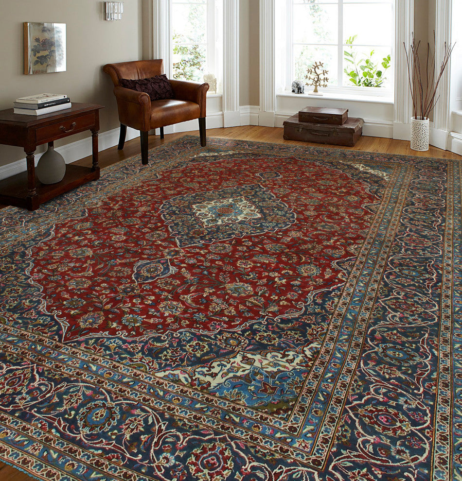 Super Vintage Distressed Aariz Red/Navy Rug, 9'9 x 13'10