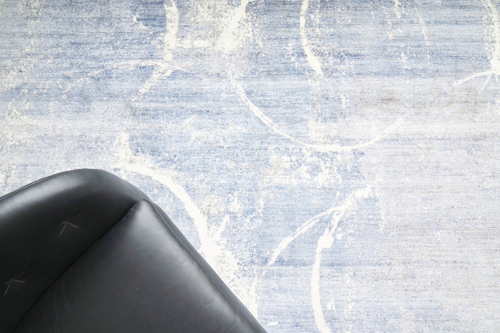 Fine Pure Silk Hand-Knotted Silk Blue/Gray/Ivory Area Rug