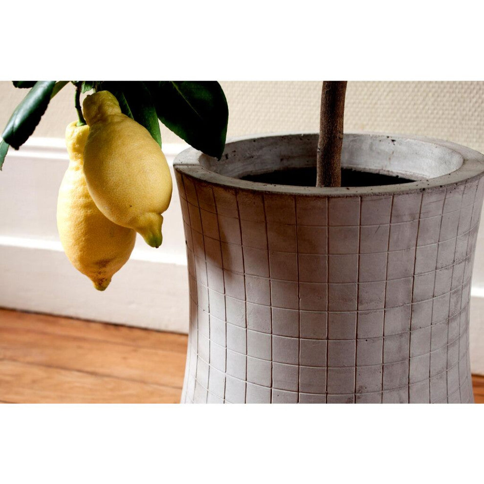 Lyon Beton Urban Garden Nuclear Plant Flower Pot