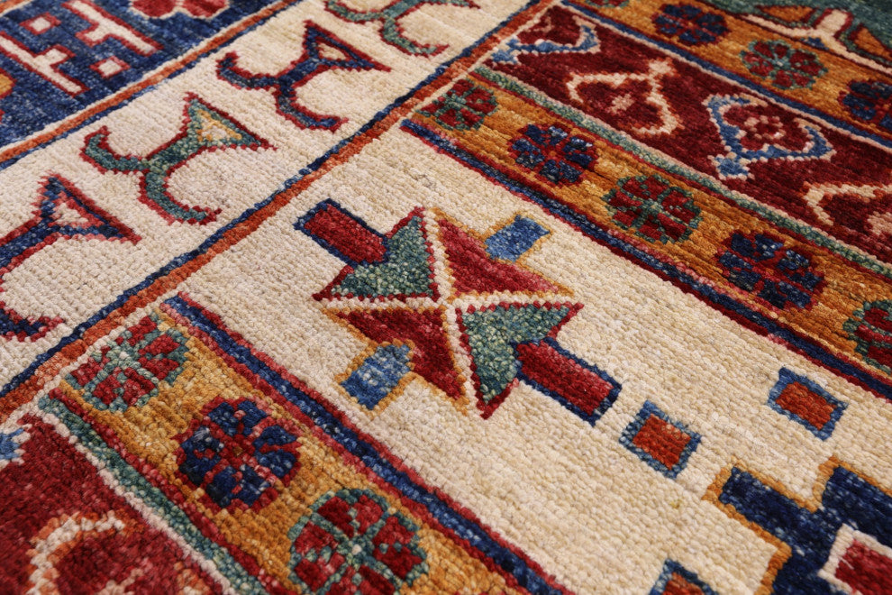 5' 6" X 7' 6" Handmade Super Kazak Rug Q11079