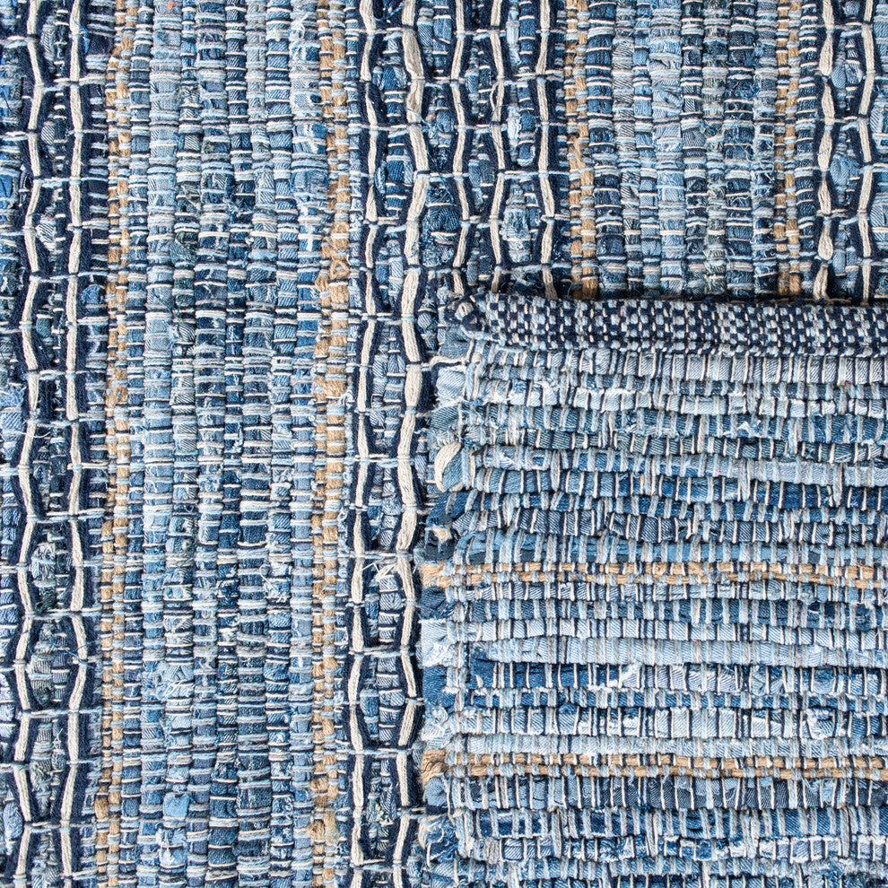 Safavieh Montauk Collection MTK418 Rug, Blue, 8' X 10'