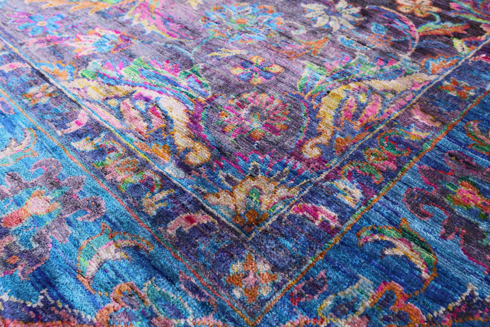 Hand Knotted Persian Silk Rug 7' 10" X 9' 10" Q5953