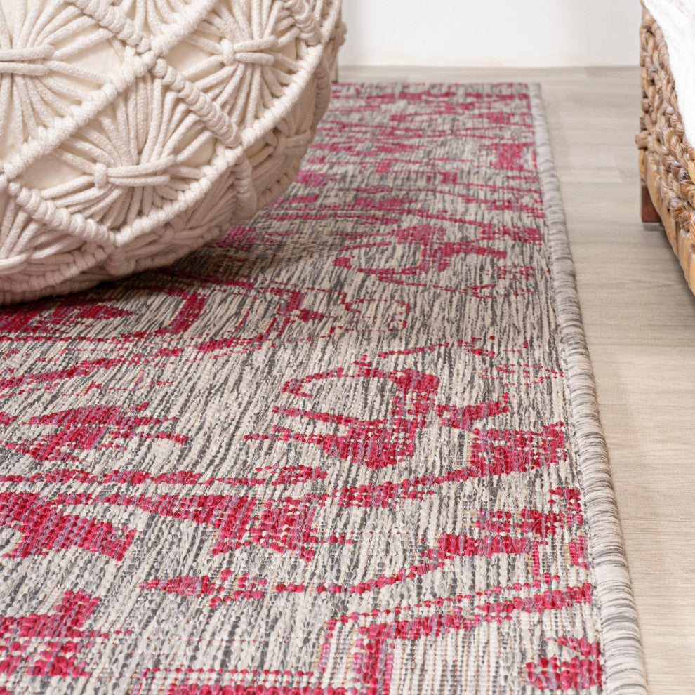 Estrella Bohemian Medallion Textured Weave Indoor/Outdoor, Light Gray/Fuchsia, 5' Round