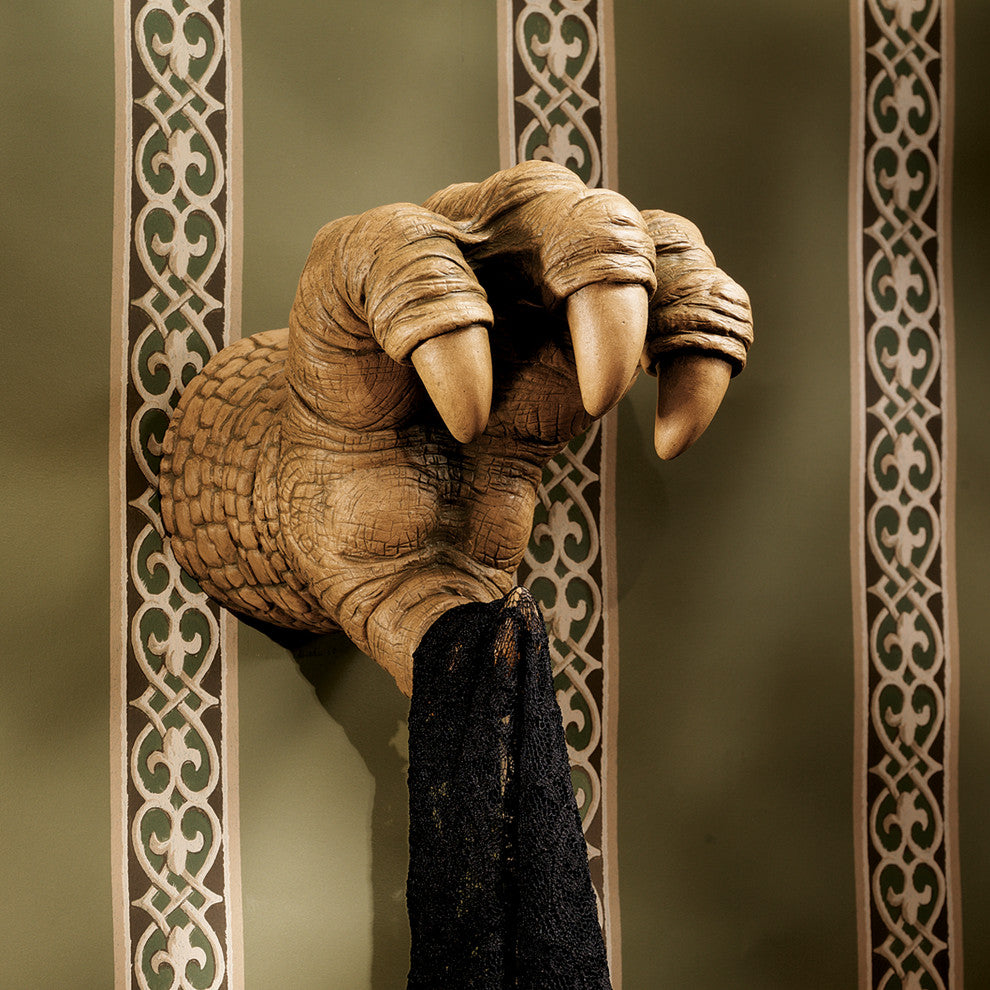 Set of 2 Talons of The Dunheviel Dragon