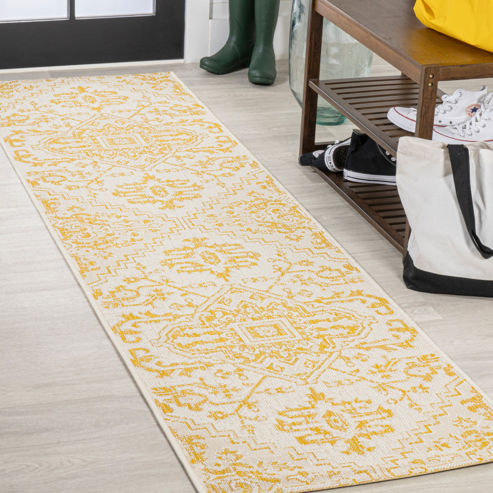 Estrella Bohemian Medallion Textured Weave Indoor/Outdoor, Cream/Yellow, 2 X 10