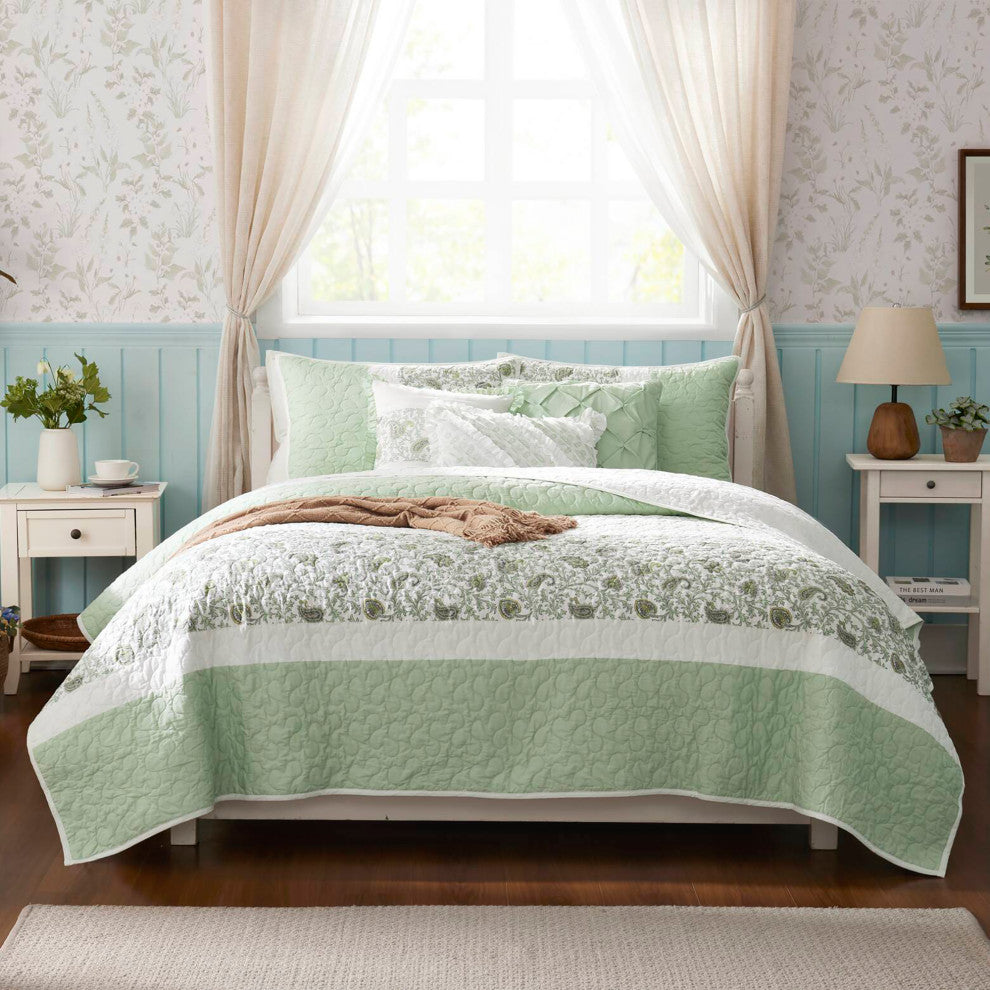 Madison Park Dawn 6 Piece Cotton Percale Quilt Set with Throw Pillows, Sage Green, Full/Queen