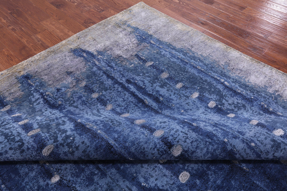 8' 11" X 12' 3" Modern Wool and Silk Handmade Rug Q9049