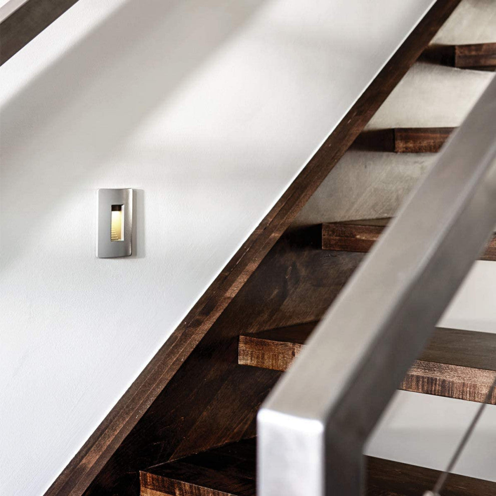 Luna 12v Deck-Light, Matte Bronze