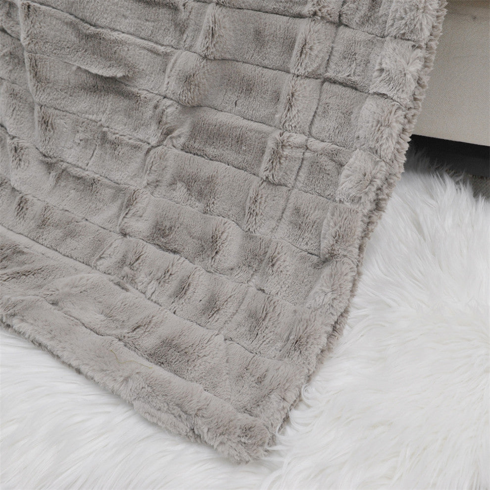Super Mink Faux Fur Throw Blanket, Pure Cashmere, 50"x60"
