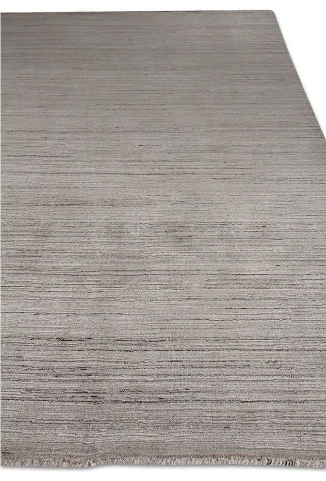 Palazzo Handmade Hand Loomed Wool and Bamboo Silk Silver Area Rug, 6'x9'