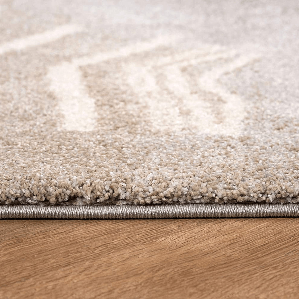 5' X 7' Gray Abstract Power Loom Area Rug