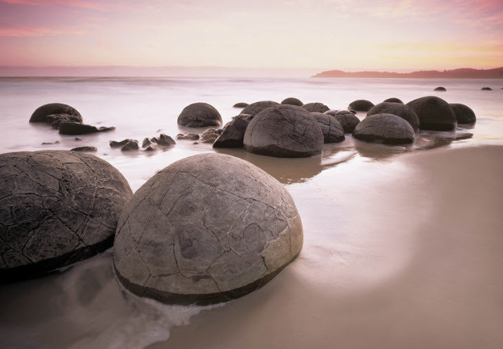 Moeraki Boulders Mural DM285 by Ideal Decor