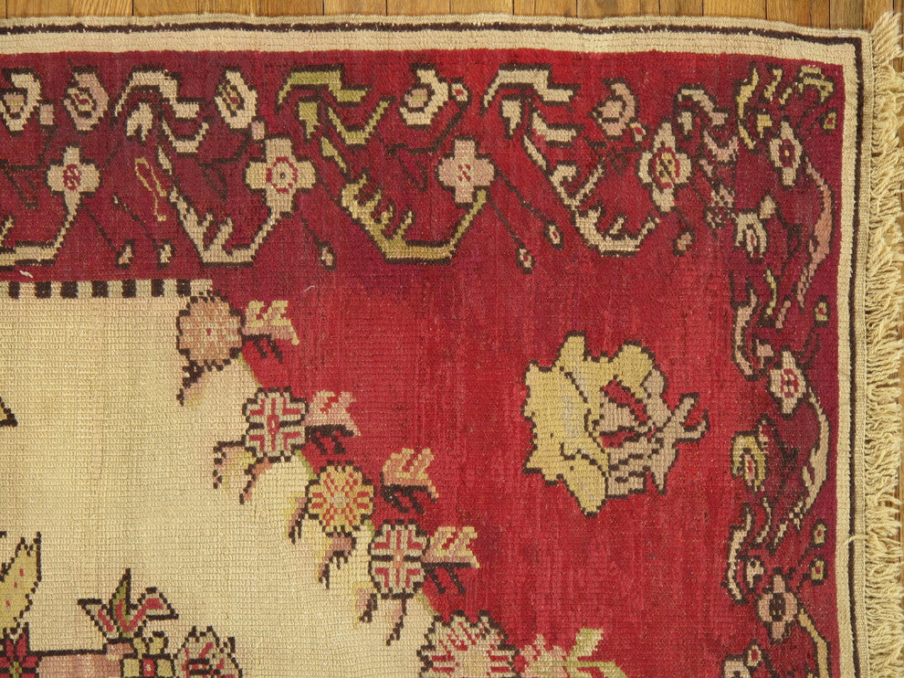 Consigned Oushak Rug, 5'9"x3'9"