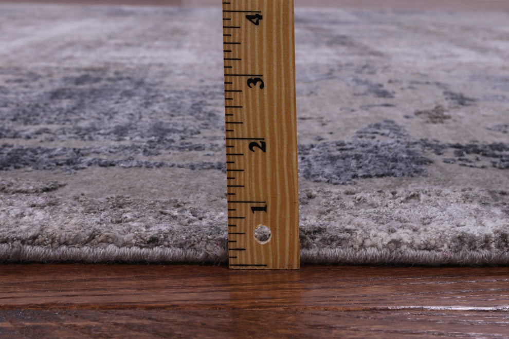 8' 0" X 10' 3" Abstract Hand-Knotted Wool & Silk Rug - Q13088