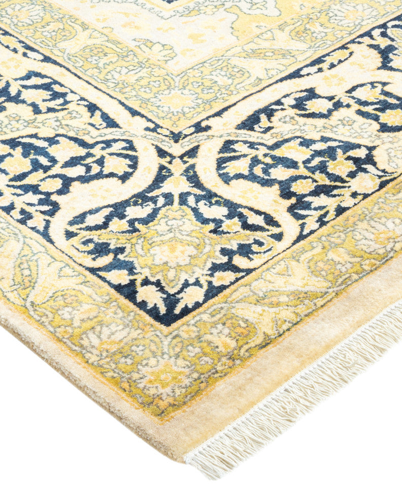 Vivian, One-of-a-Kind Hand-Knotted Area Rug Ivory, 6'1"x8'10"