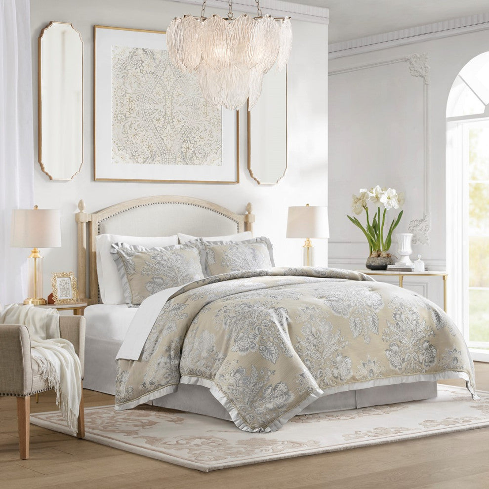 Croscill Loretta Traditional 4-Piece Comforter Set, King