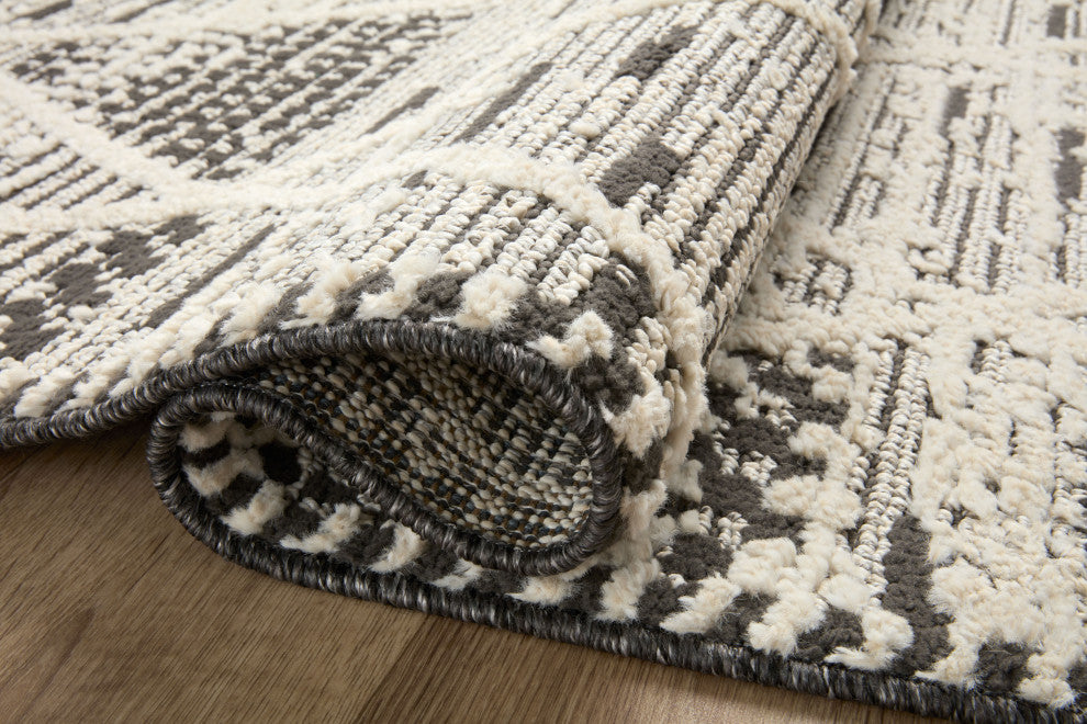 Loloi II Fabian Charcoal/Ivory 2'7"x4' Accent Rug