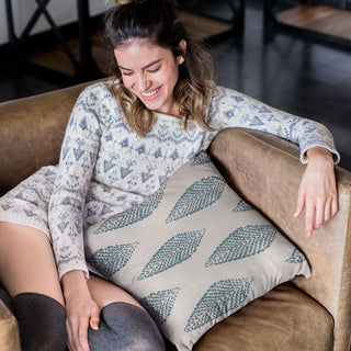 Plutus Blue Large Leafs Floral Luxury Throw Pillow, 18"x18"