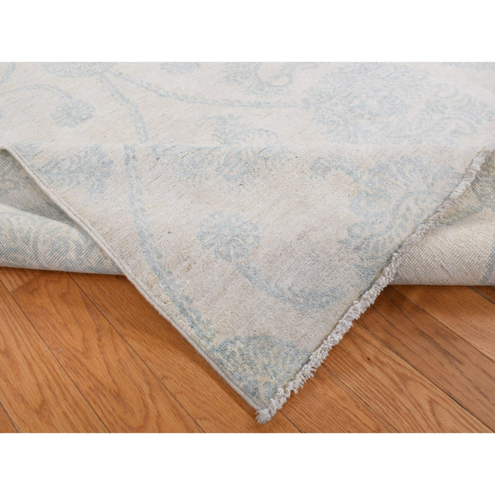 White Peshawar With Oushak Damask Design Pure Wool Hand Knotted Rug 8'x10'1"