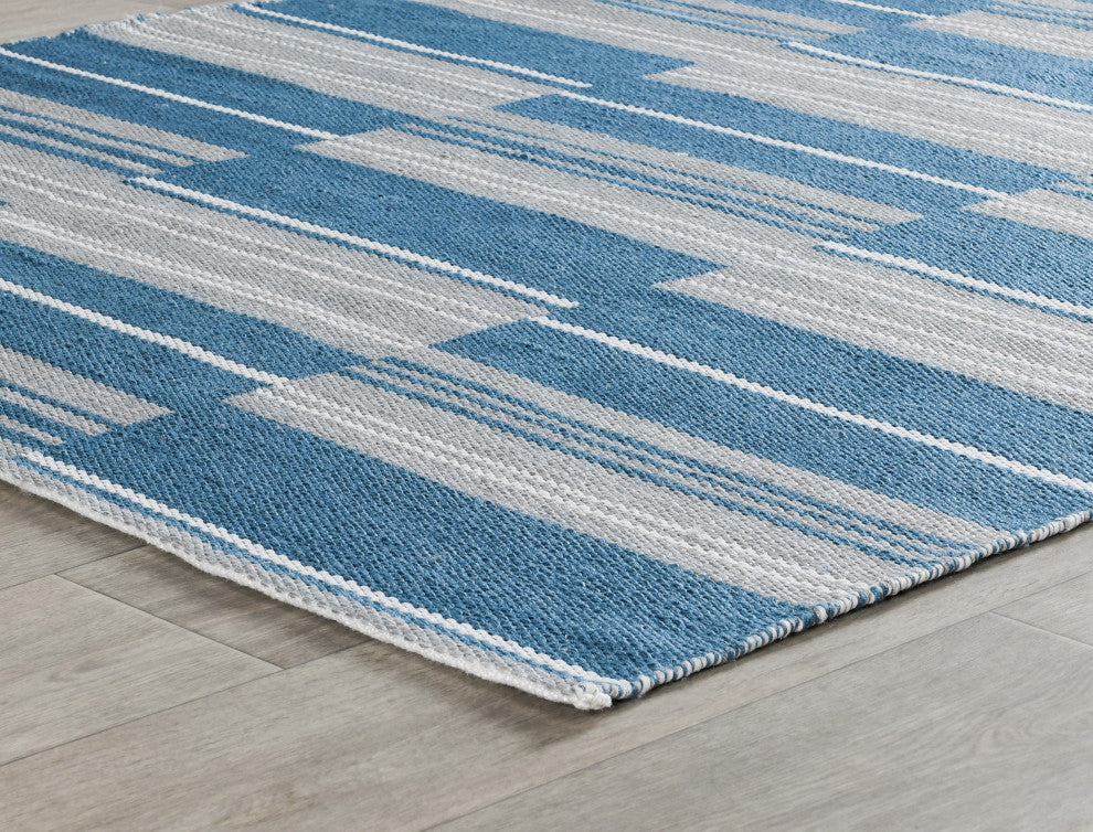 Boulder Indoor Outdoor Handwoven Stripe Blue Area Rug, Blue, 8x10