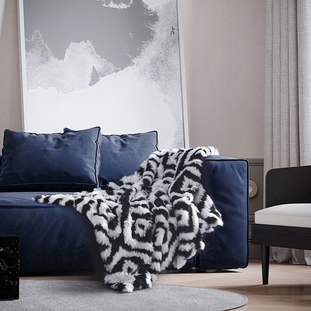 Inspired Home Hillary Throw Luxuriously Soft, Acrylic 50"x60", Black