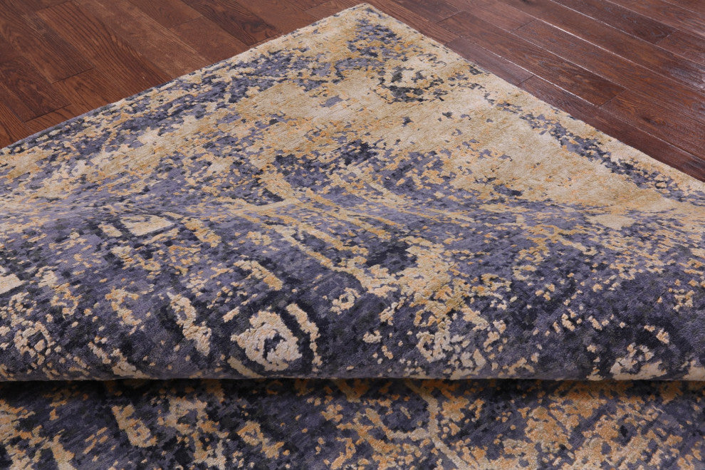 8' 0" X 10' 3" Wool and Silk Modern Hand Knotted Rug Q7121