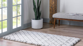 Shag Moroccan Shag 4'x6' Rectangle White Area Rug