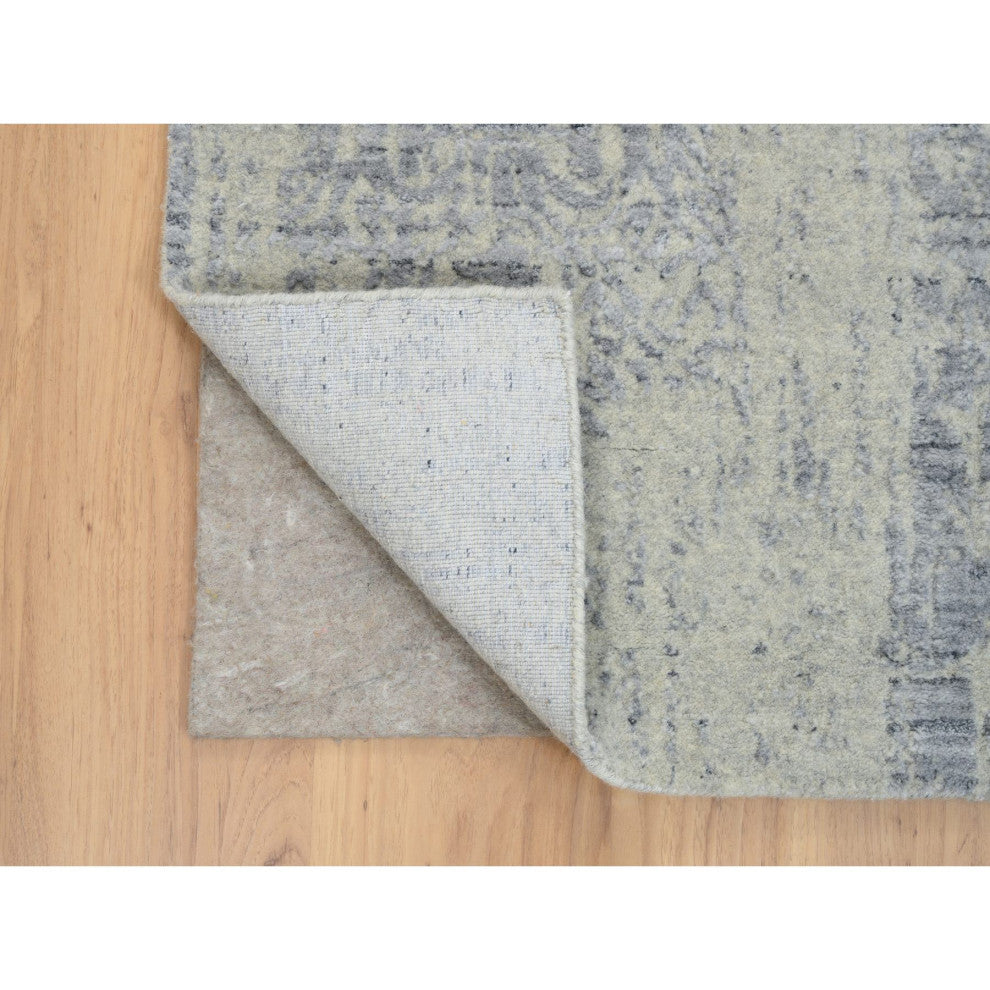 Gray, Jacquard Hand Loomed, Wool and Plant Based Silk, Rug, 6'0" x 9'0"