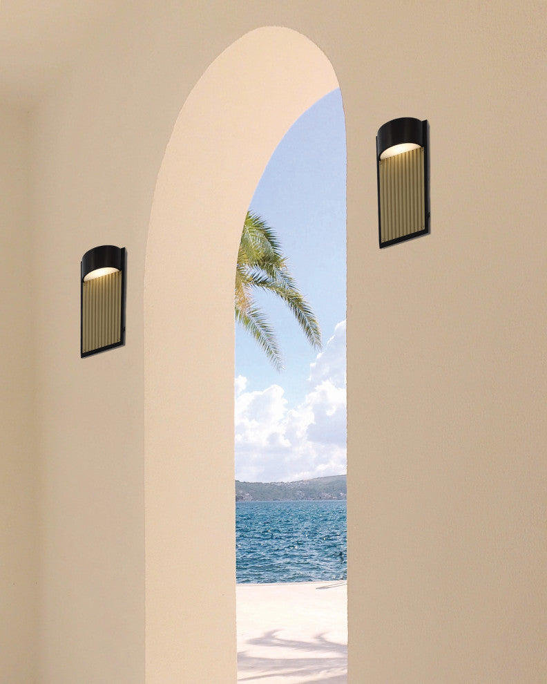 Las Cruces Outdoor Wall Sconce, Bronze, Large