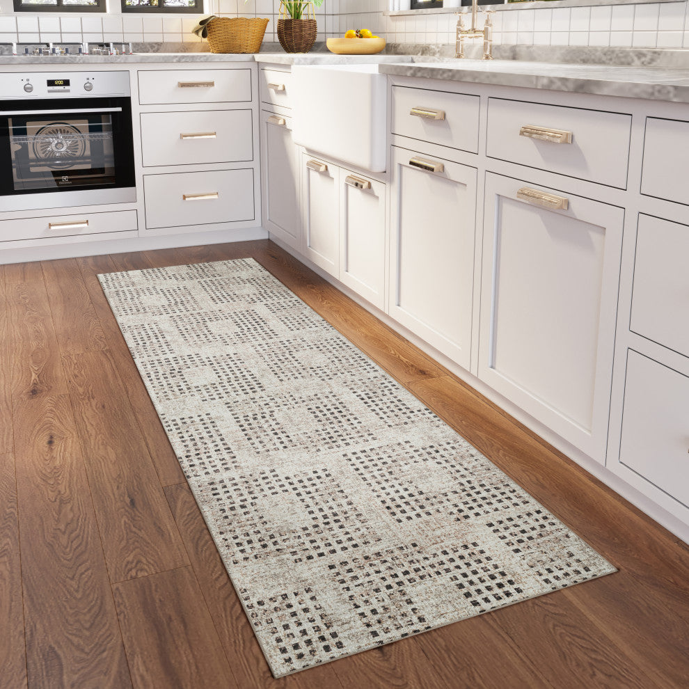 Dalyn Delano DA1 Ivory 2'6"x10' Runner Rug