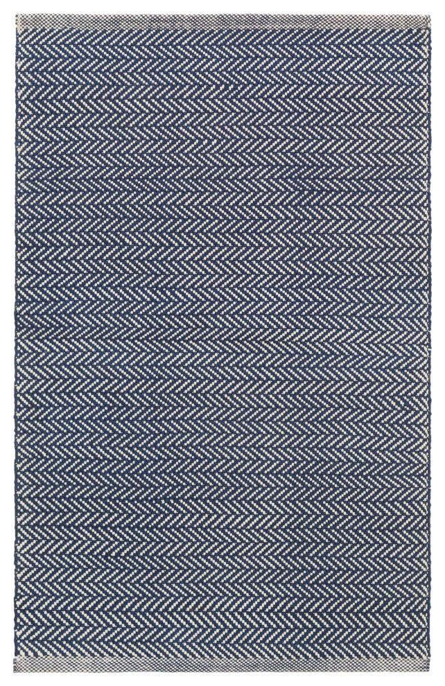 Dash & Albert Herringbone Navy/Ivory Indoor/Outdoor Rug, Blue, 2'6" x 18'