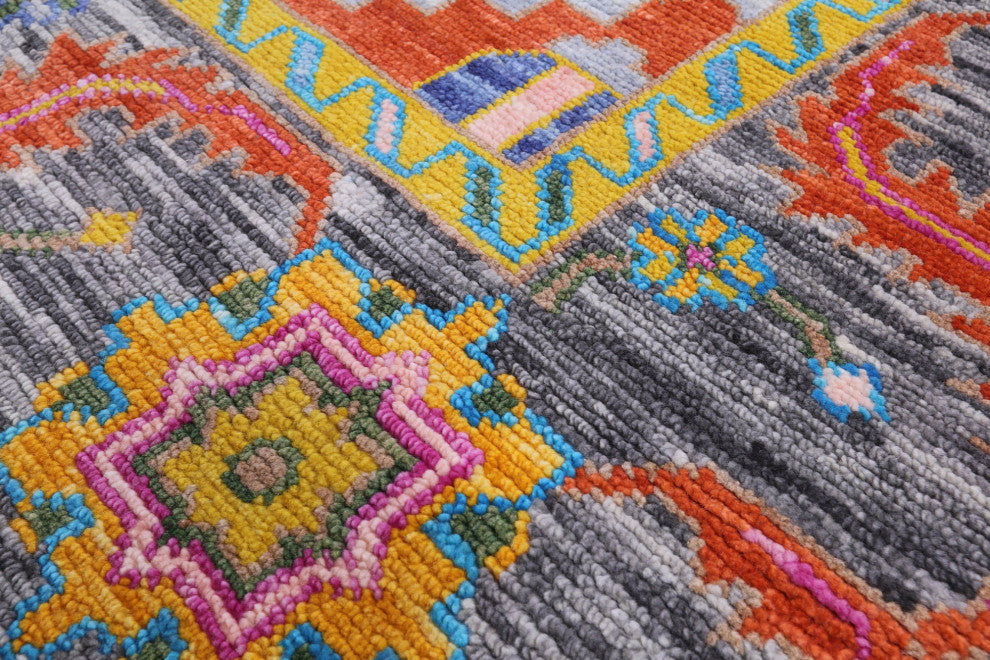 9' 1" X 11' 10" Kazak Hand Knotted Wool Rug - Q15838