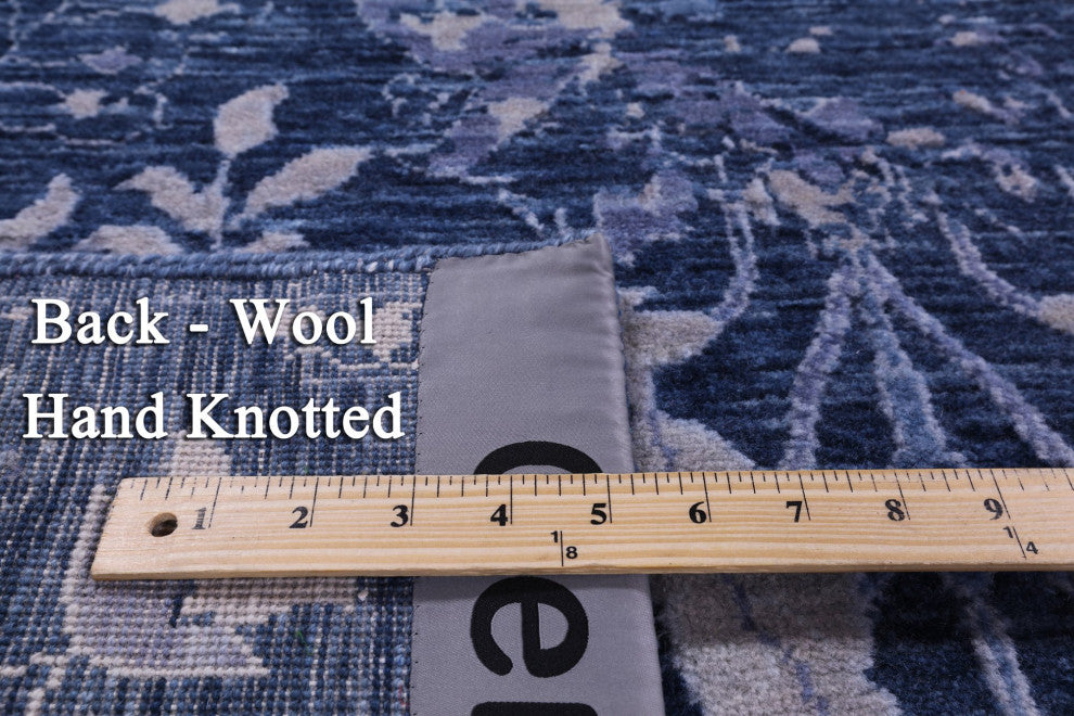 7' Square Hand Knotted Modern Wool Rug Q11893