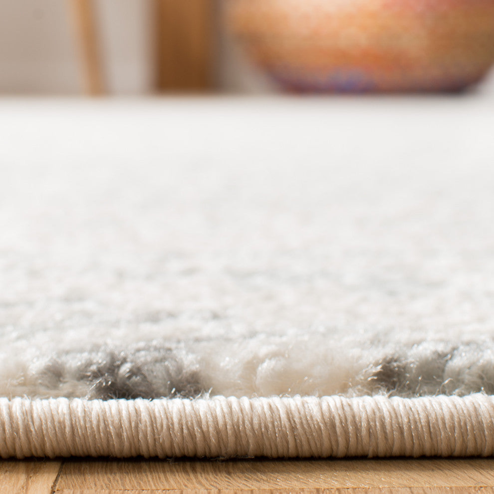 Safavieh Tulum Tul272A Southwestern Rug, Ivory and Gray, 5'3"x7'6"