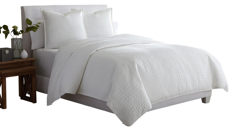 Aico Amini Ashworth 3 pc Queen Covelet/Duvet in White
