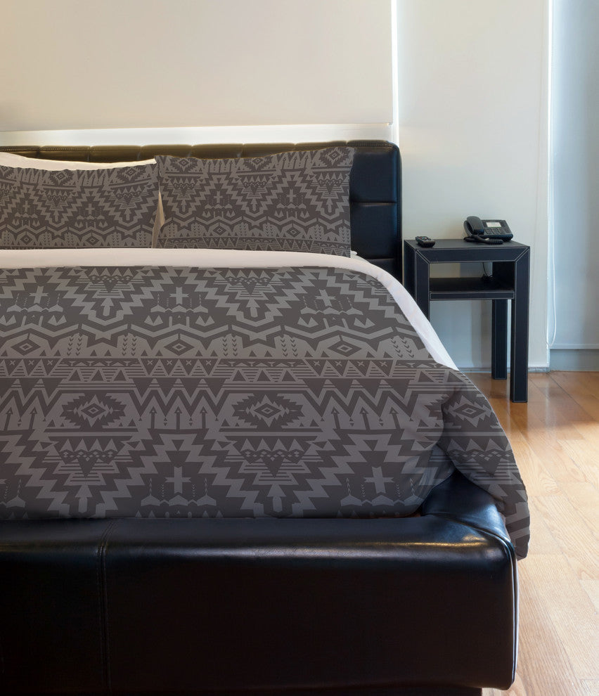 Tribal Zigzags, Taupe Lightweight King Duvet Cover