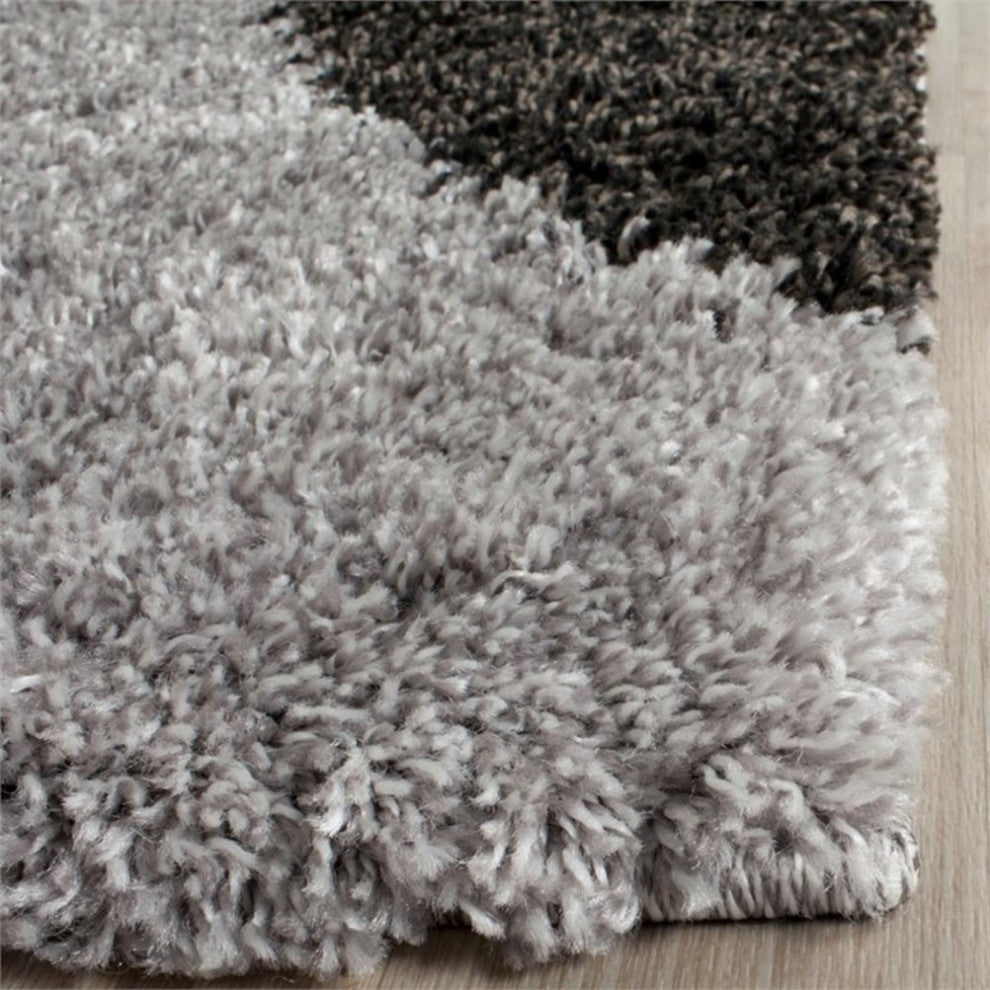 Safavieh Portofino Shag 4' X 6' Power Loomed Rug in Gray and Black
